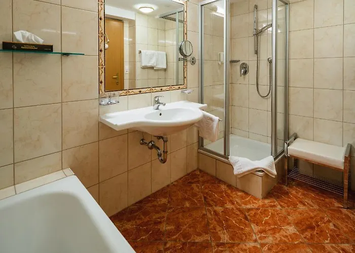 Hotel Garni Alpenruh-micheluzzi