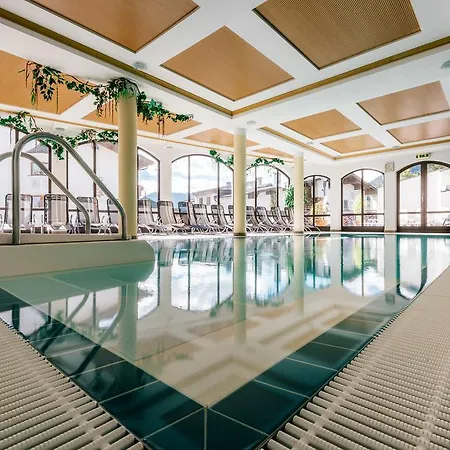 Hotel Garni Alpenruh-micheluzzi