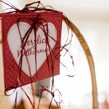 Hotel Garni Alpenruh-micheluzzi