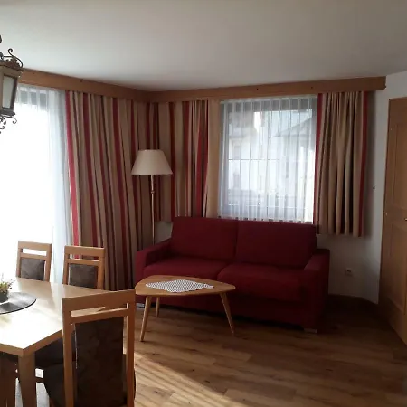 Garni Alpenruh-micheluzzi Hotel 4*