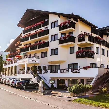 Hotel Alpenruh-micheluzzi 4*